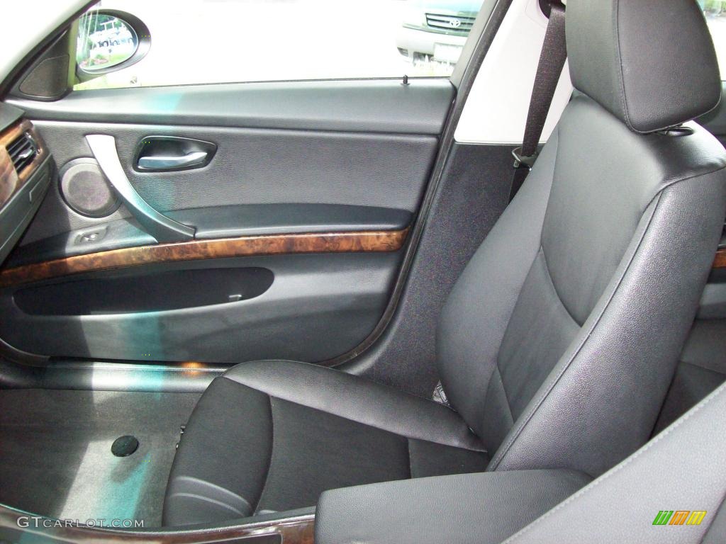 2006 3 Series 325xi Wagon - Jet Black / Black photo #9