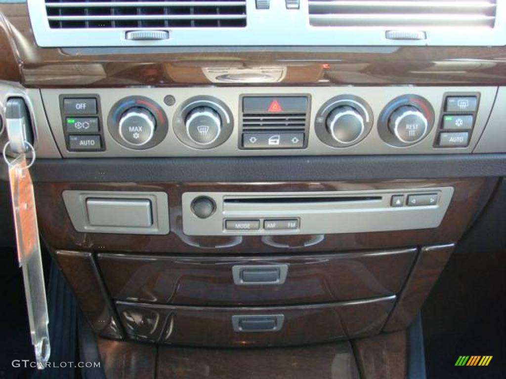 2007 7 Series 750i Sedan - Black Sapphire Metallic / Black photo #17