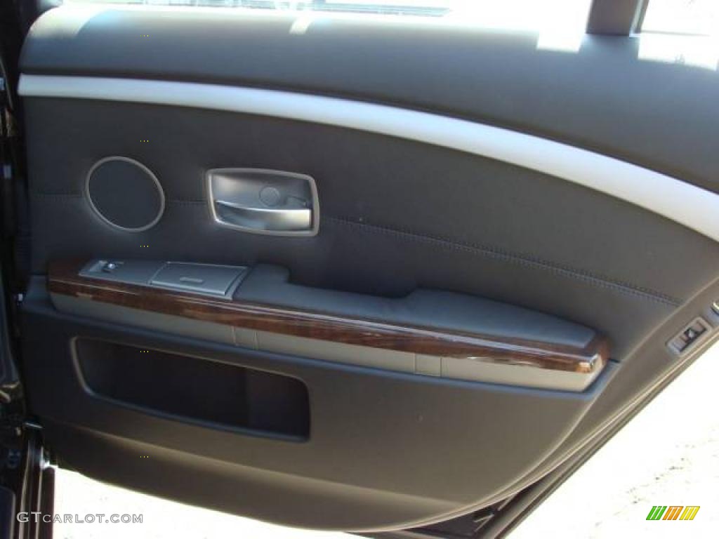 2007 7 Series 750i Sedan - Black Sapphire Metallic / Black photo #21