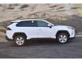 Super White - RAV4 XLE AWD Photo No. 2