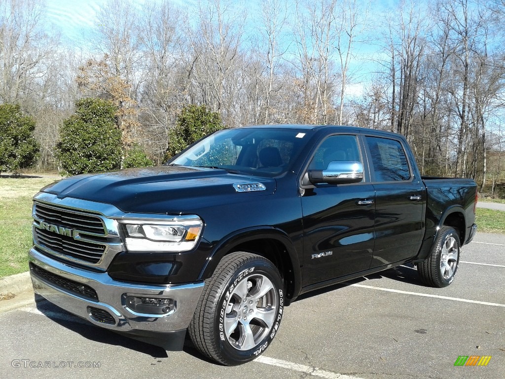 2020 1500 Laramie Crew Cab - Diamond Black Crystal Pearl / Black photo #2