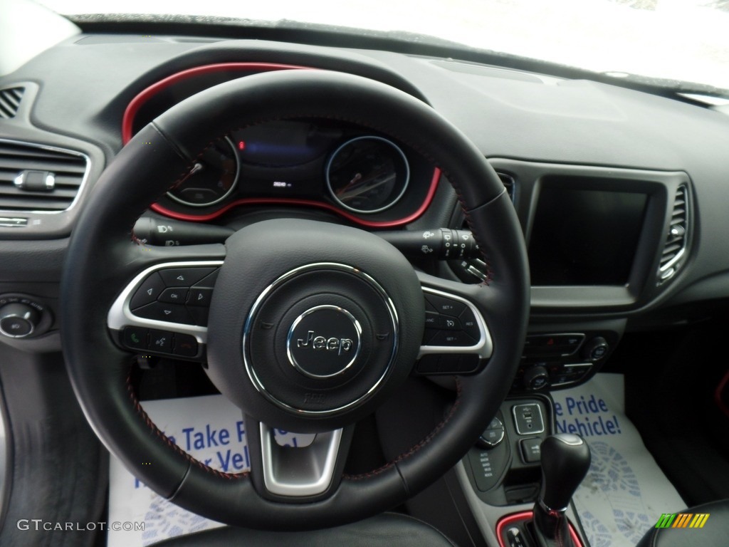2019 Compass Trailhawk 4x4 - Billet Silver Metallic / Black/Ruby photo #16