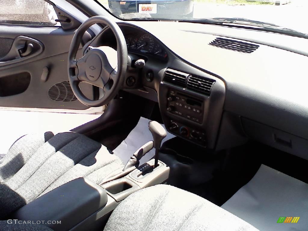 2003 Cavalier Coupe - Olympic White / Graphite Gray photo #8