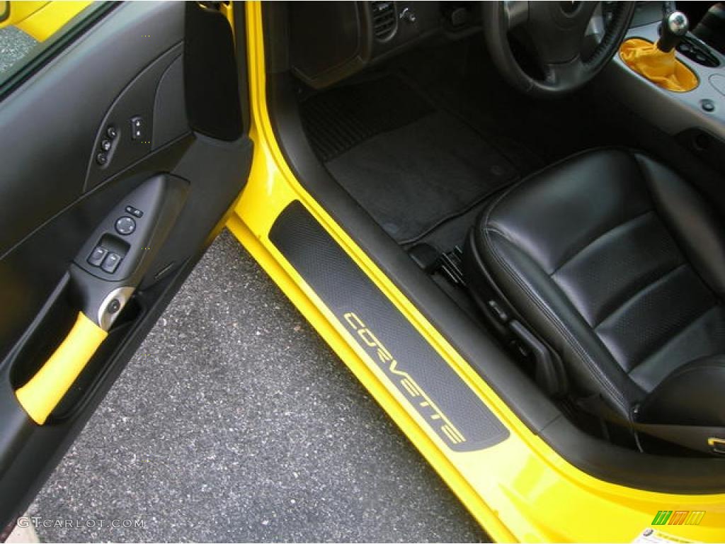 2006 Corvette Convertible - Velocity Yellow / Ebony Black photo #9