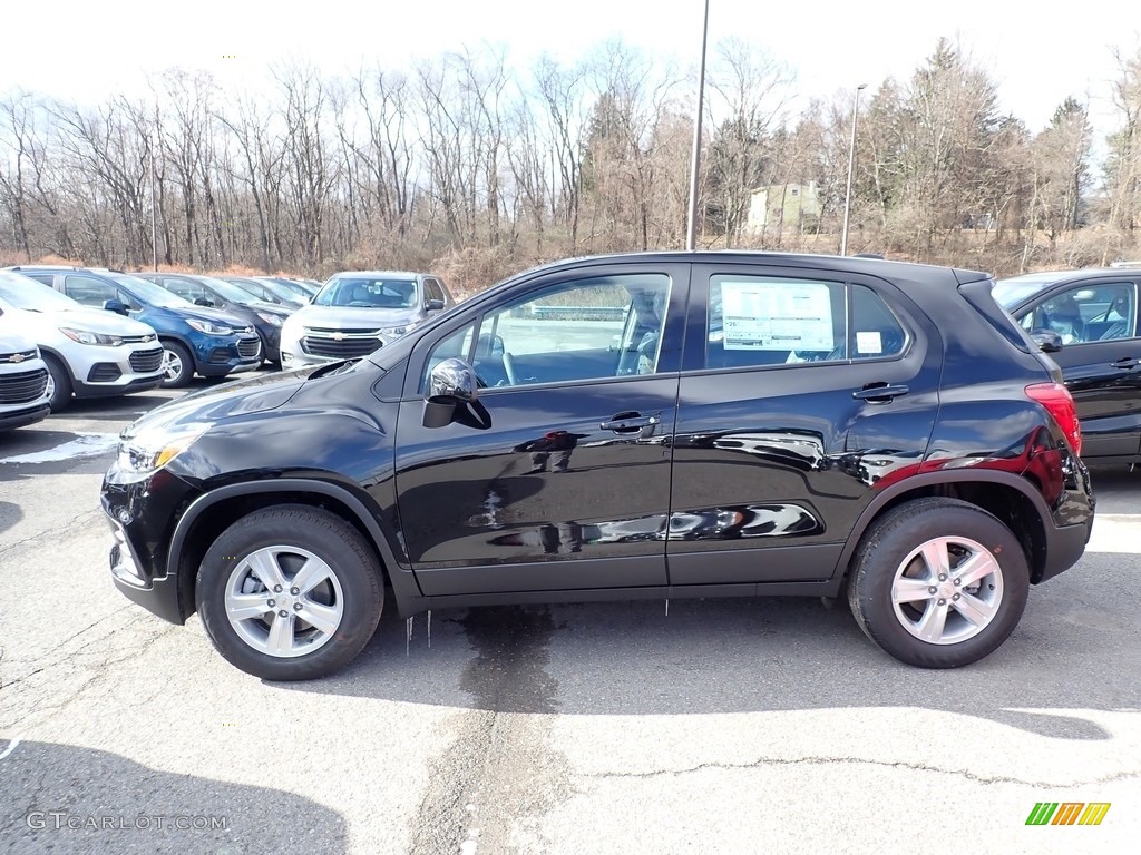 2020 Trax LS AWD - Mosaic Black Metallic / Jet Black photo #2