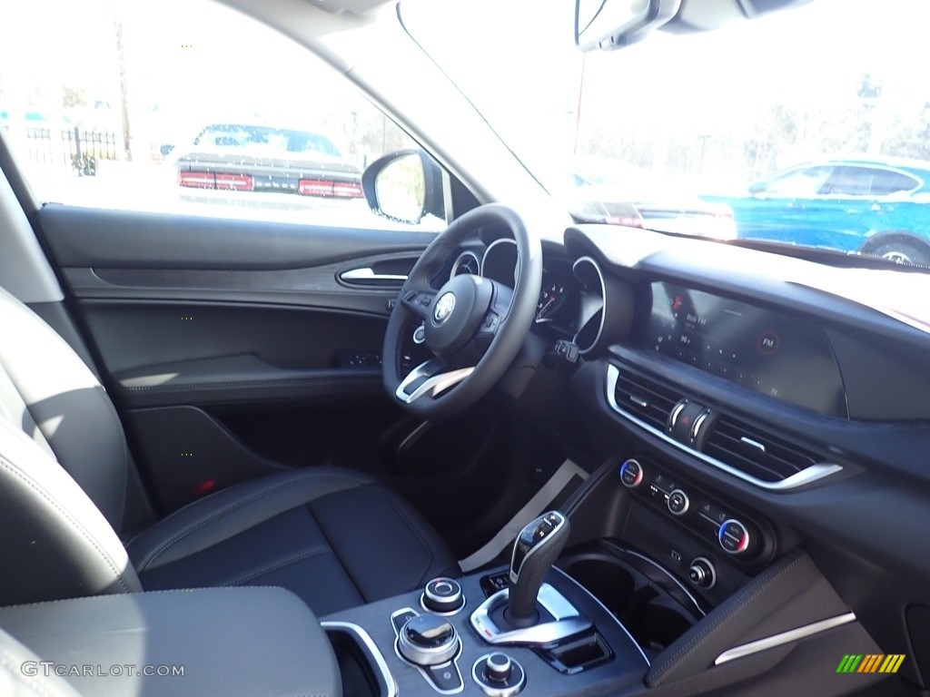 Black Interior 2020 Alfa Romeo Stelvio AWD Photo #136897086