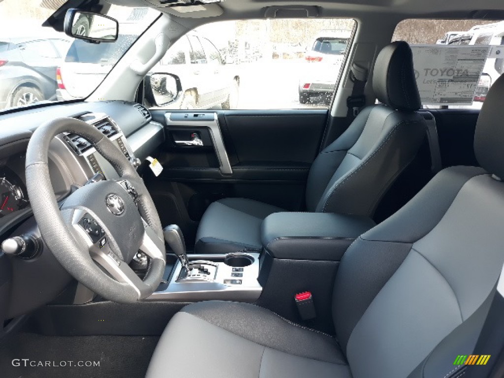 2020 4Runner SR5 Premium 4x4 - Midnight Black Metallic / Graphite photo #25
