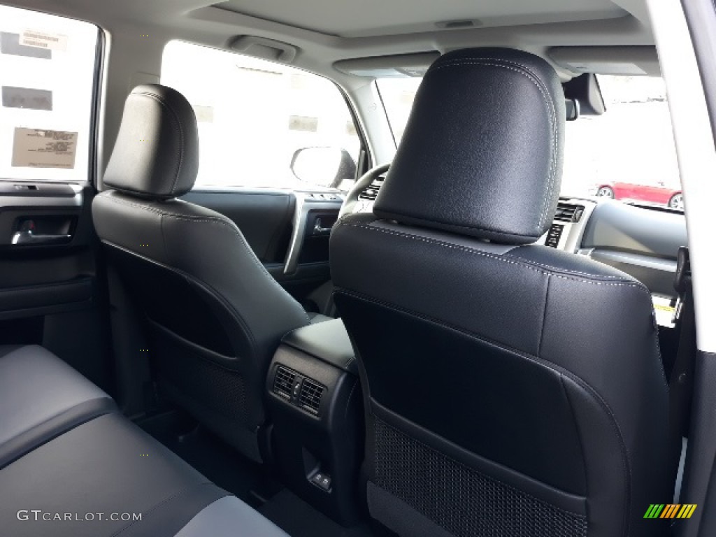 2020 4Runner SR5 Premium 4x4 - Midnight Black Metallic / Graphite photo #34
