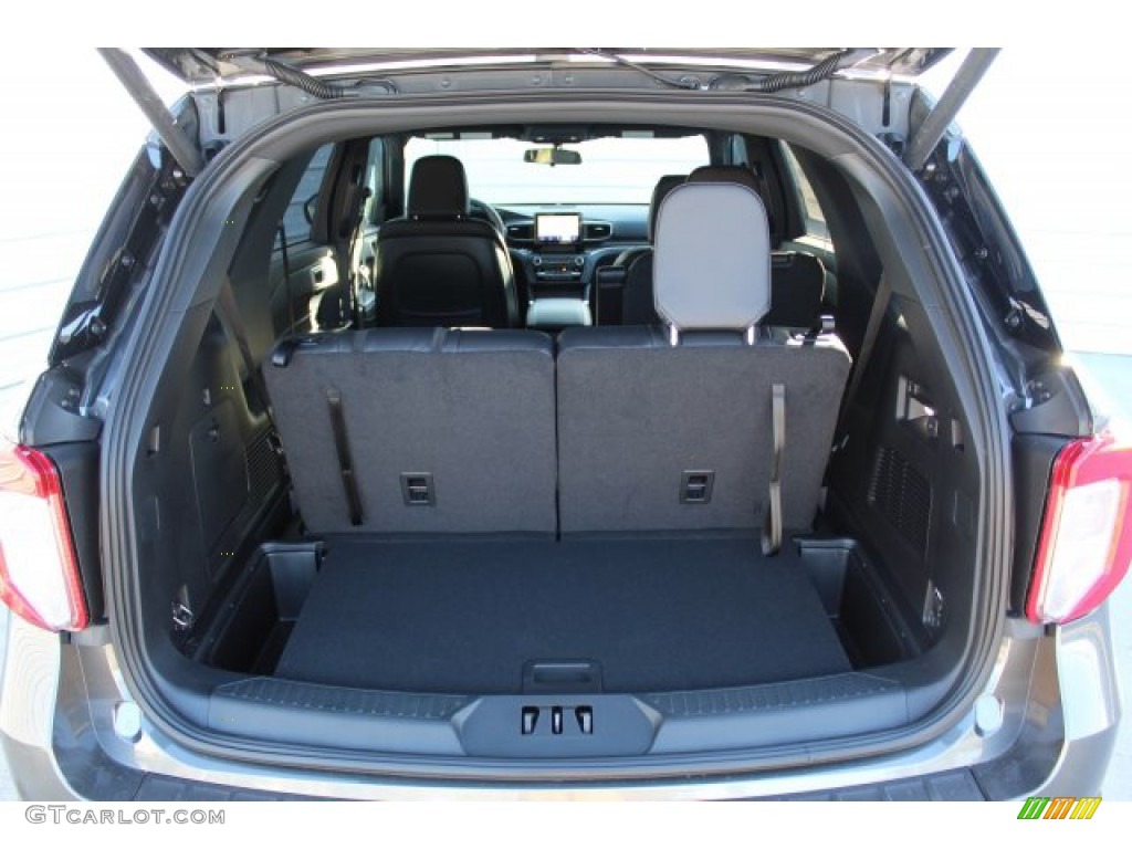 2020 Explorer XLT - Magnetic Metallic / Ebony photo #24