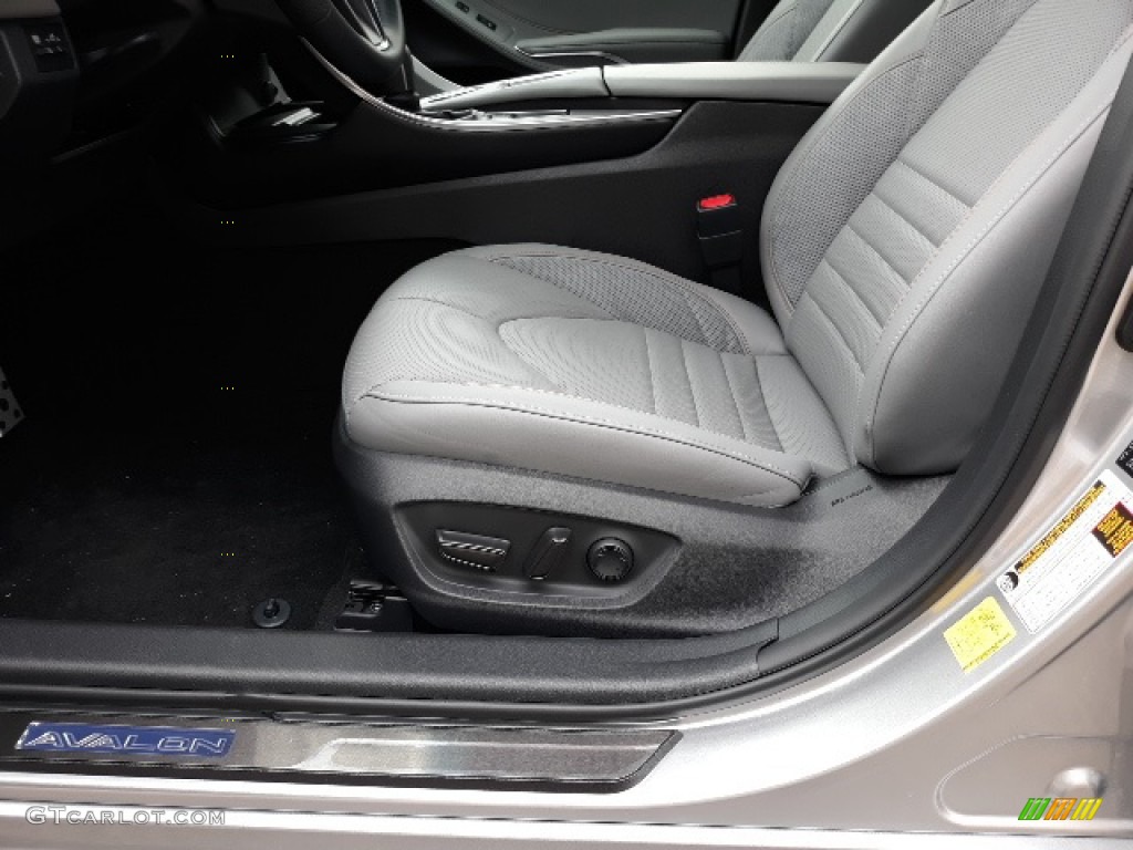 Graphite Interior 2020 Toyota Avalon XSE Photo #136911184