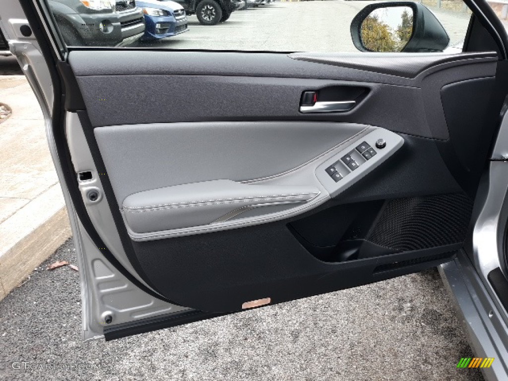 2020 Toyota Avalon XSE Graphite Door Panel Photo #136911202