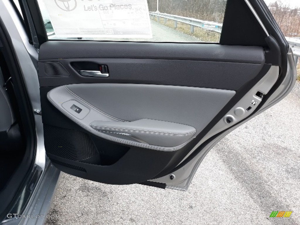 2020 Toyota Avalon XSE Graphite Door Panel Photo #136911382