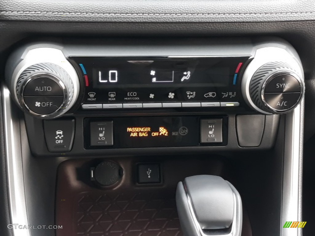 2020 Toyota RAV4 Limited AWD Controls Photos