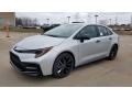 Front 3/4 View of 2020 Corolla SE