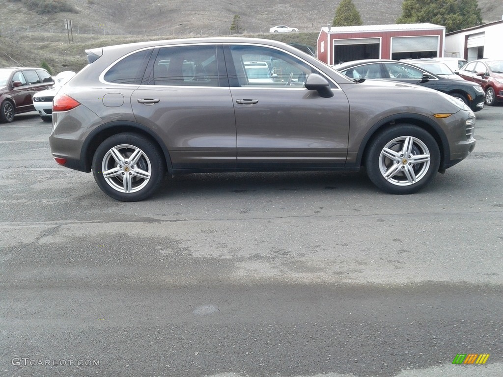 2011 Cayenne  - Meteor Grey Metallic / Luxor Beige photo #5