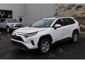 Super White - RAV4 XLE AWD Photo No. 2