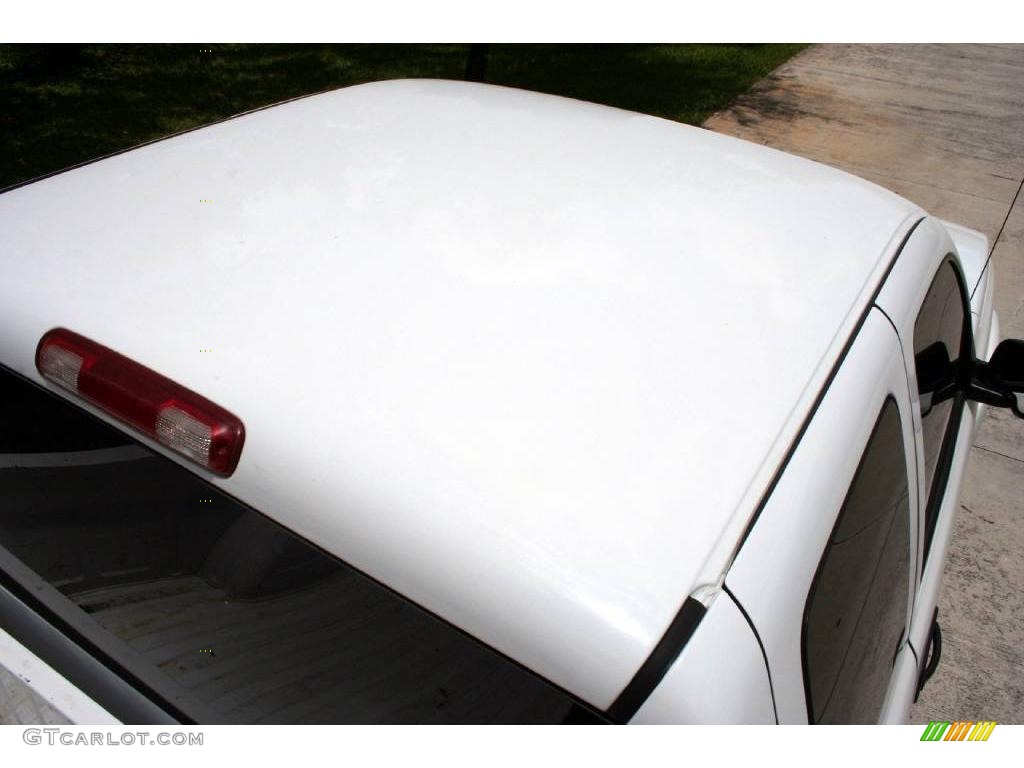 2003 Silverado 2500HD LS Extended Cab 4x4 - Summit White / Tan photo #29