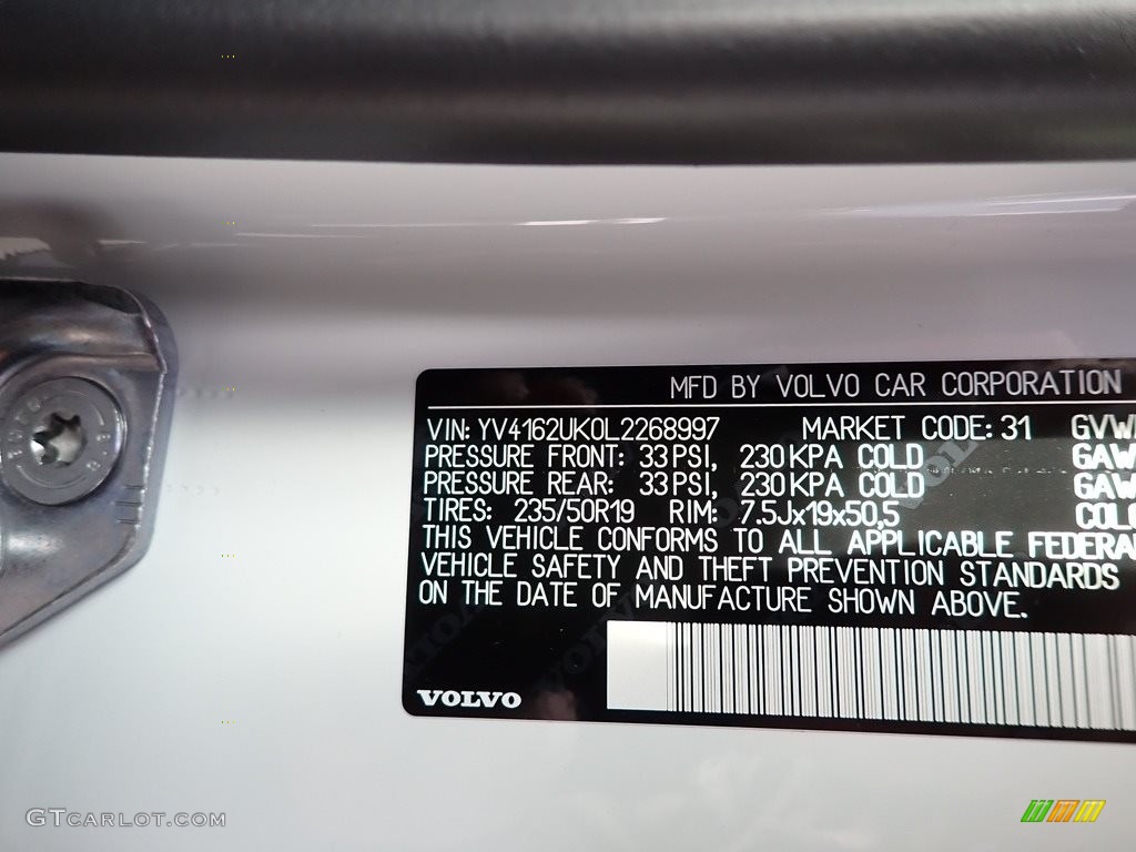 2020 XC40 T5 Momentum AWD - Ice White / Charcoal photo #11