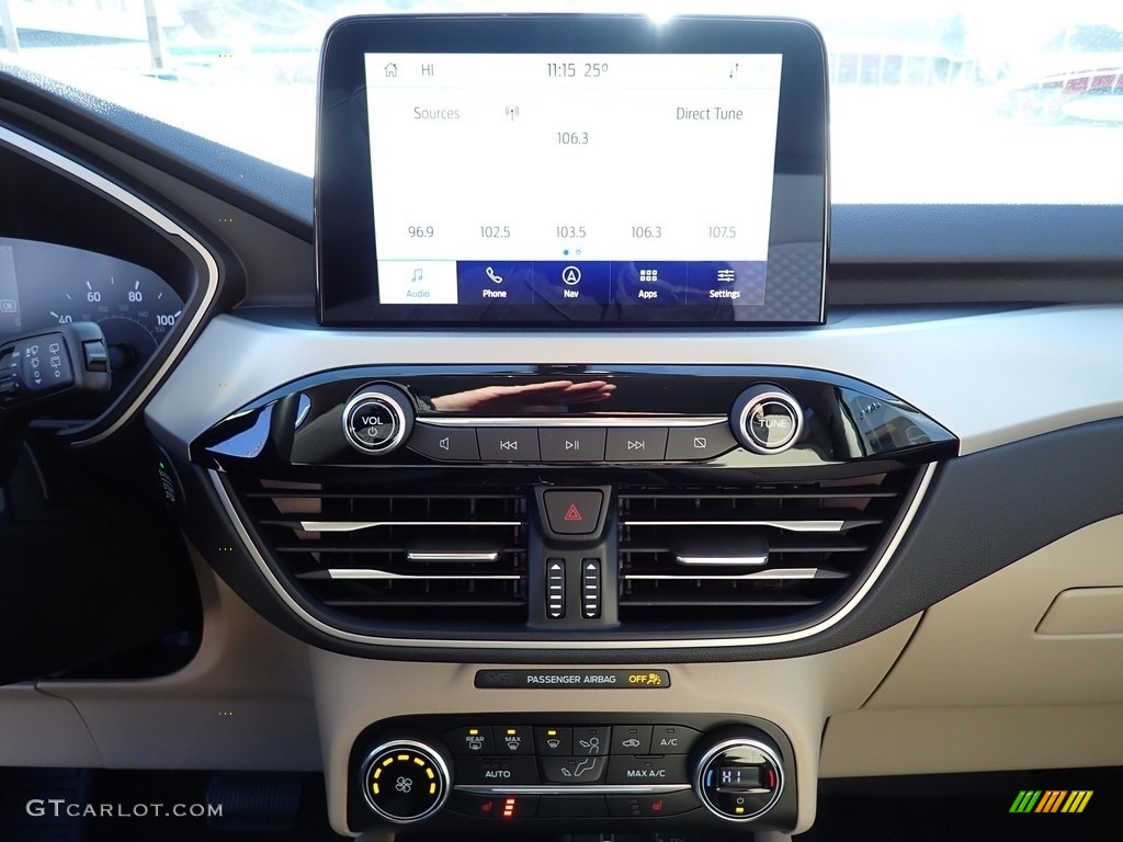 2020 Ford Escape SE 4WD Controls Photo #136927212