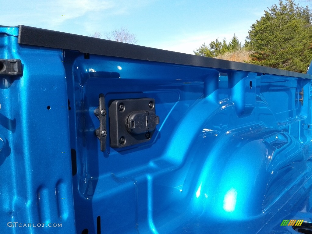 2020 3500 Tradesman Crew Cab 4x4 - Hydro Blue Pearl / Black photo #9