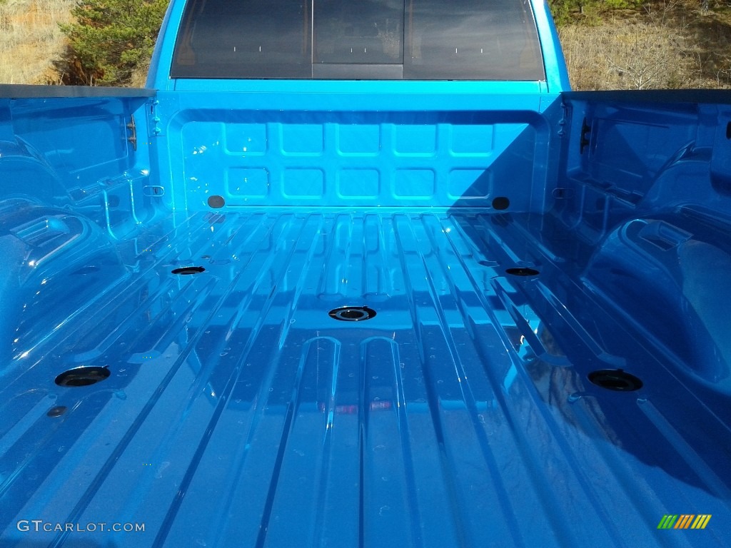 2020 3500 Tradesman Crew Cab 4x4 - Hydro Blue Pearl / Black photo #10