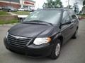 2007 Brilliant Black Crystal Pearl Chrysler Town & Country LX  photo #1