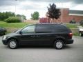 2007 Brilliant Black Crystal Pearl Chrysler Town & Country LX  photo #2
