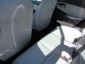 Stealth - Yaris LE Photo No. 12