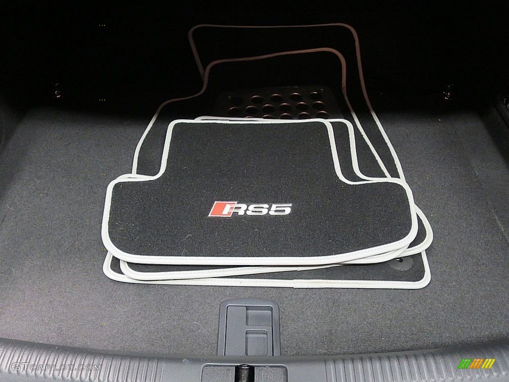 2015 Audi RS 5 Coupe quattro Marks and Logos Photos