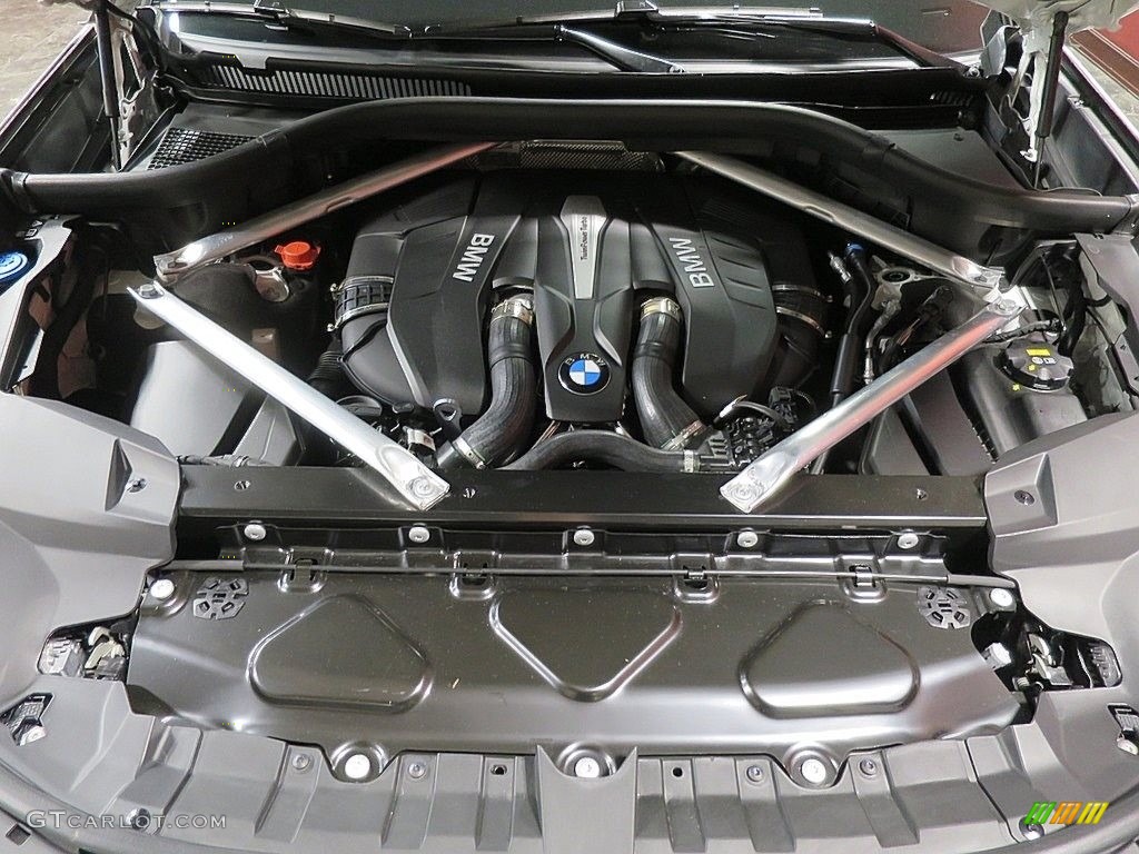 2019 BMW X7 xDrive50i 4.4 Liter DI TwinPower Turbocharged DOHC 32-Valve VVT V8 Engine Photo #136934757