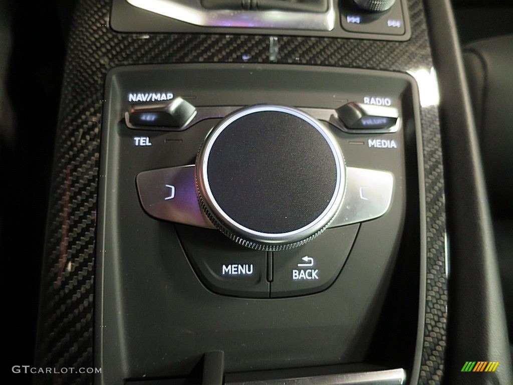 2018 Audi R8 V10 Controls Photos