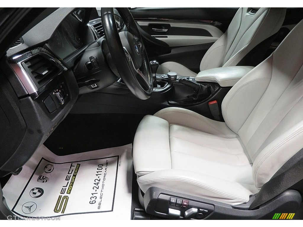 2017 BMW M4 Convertible Front Seat Photo #136936587