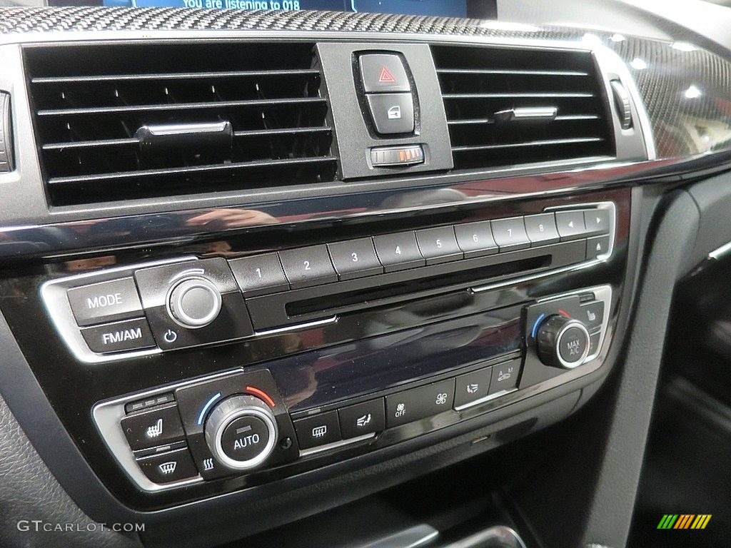2017 BMW M4 Convertible Controls Photo #136936699