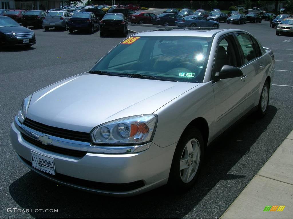 2005 Malibu LS V6 Sedan - Galaxy Silver Metallic / Gray photo #3