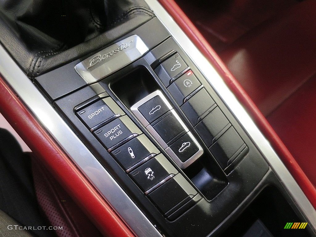 2013 Porsche Boxster S Controls Photos