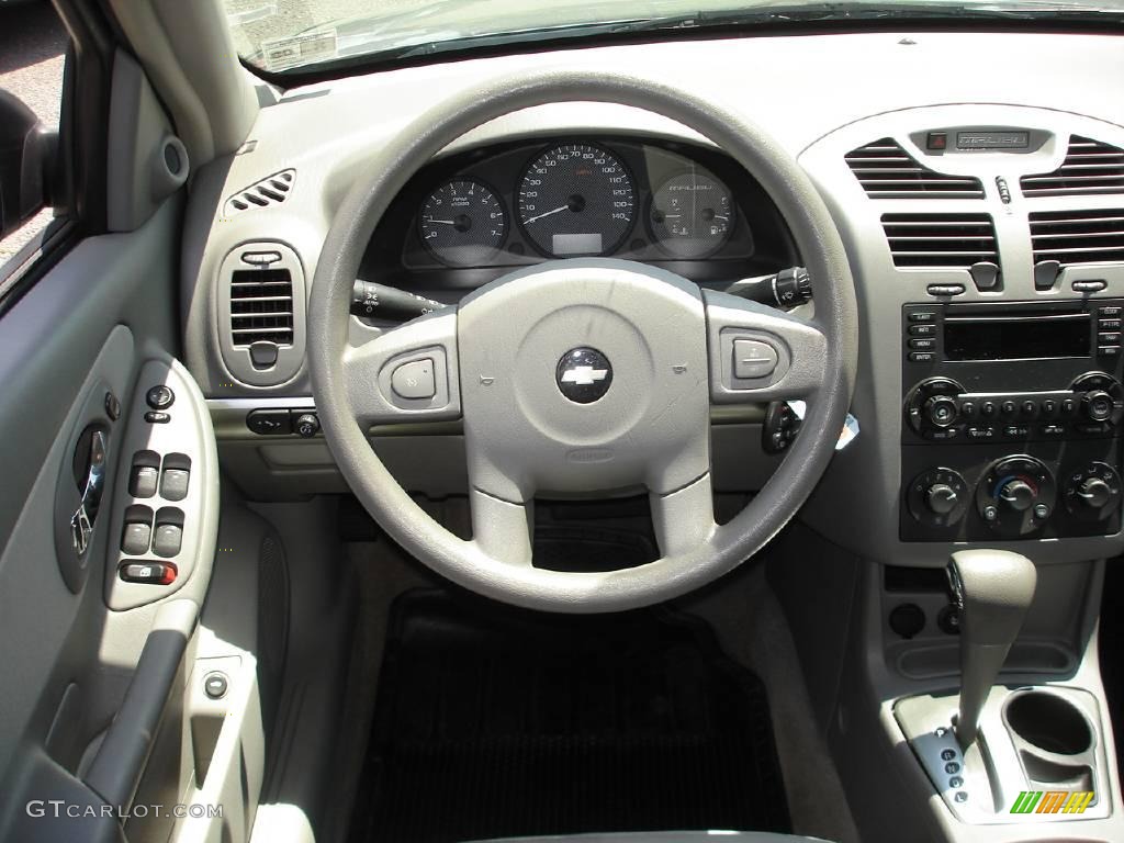 2005 Malibu LS V6 Sedan - Medium Gray Metallic / Gray photo #11