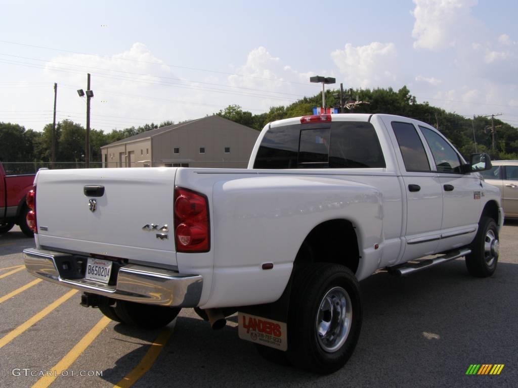 2008 Ram 3500 Laramie Quad Cab 4x4 Dually - Bright White / Khaki photo #3