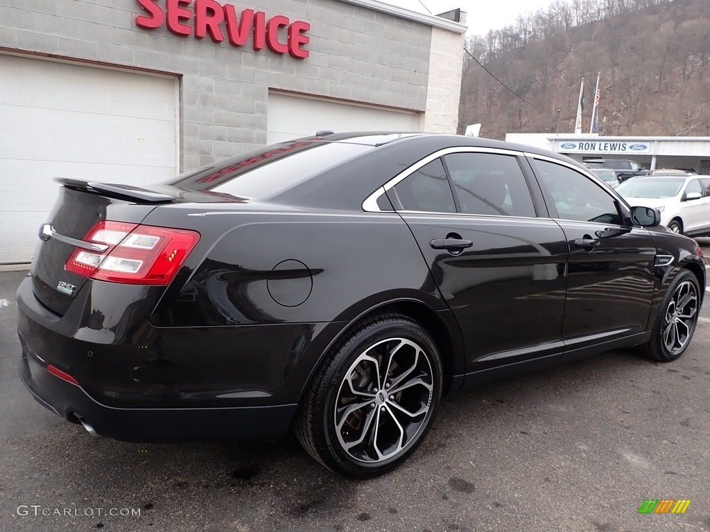 2015 Taurus SHO AWD - Tuxedo Black Metallic / SHO Charcoal Black/Mayan Gray photo #2