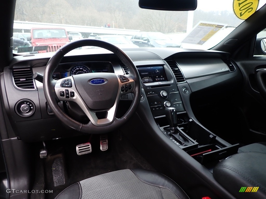 2015 Ford Taurus SHO AWD Front Seat Photo #136953129