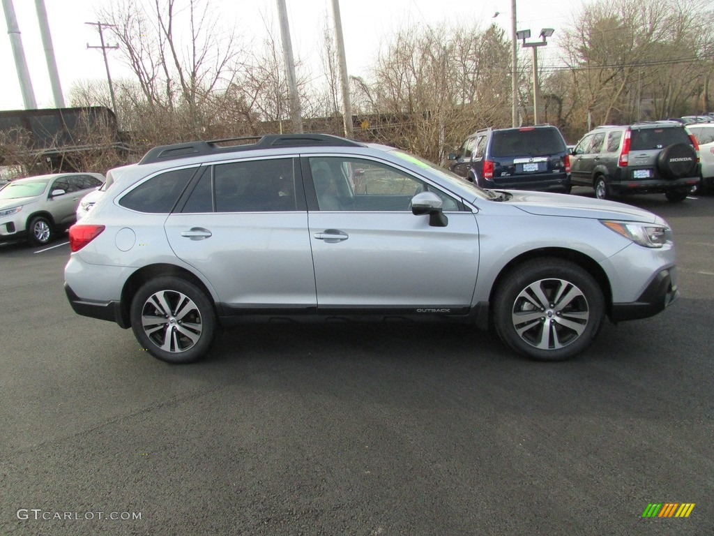 Ice Silver Metallic 2019 Subaru Outback 2.5i Limited Exterior Photo #136953408