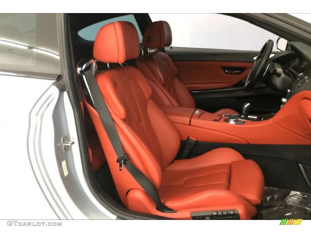2017 BMW M6 Coupe Front Seat Photos