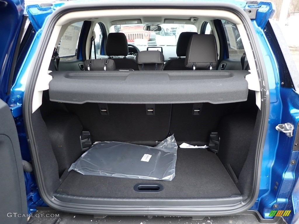 2020 Ford EcoSport SE Trunk Photos