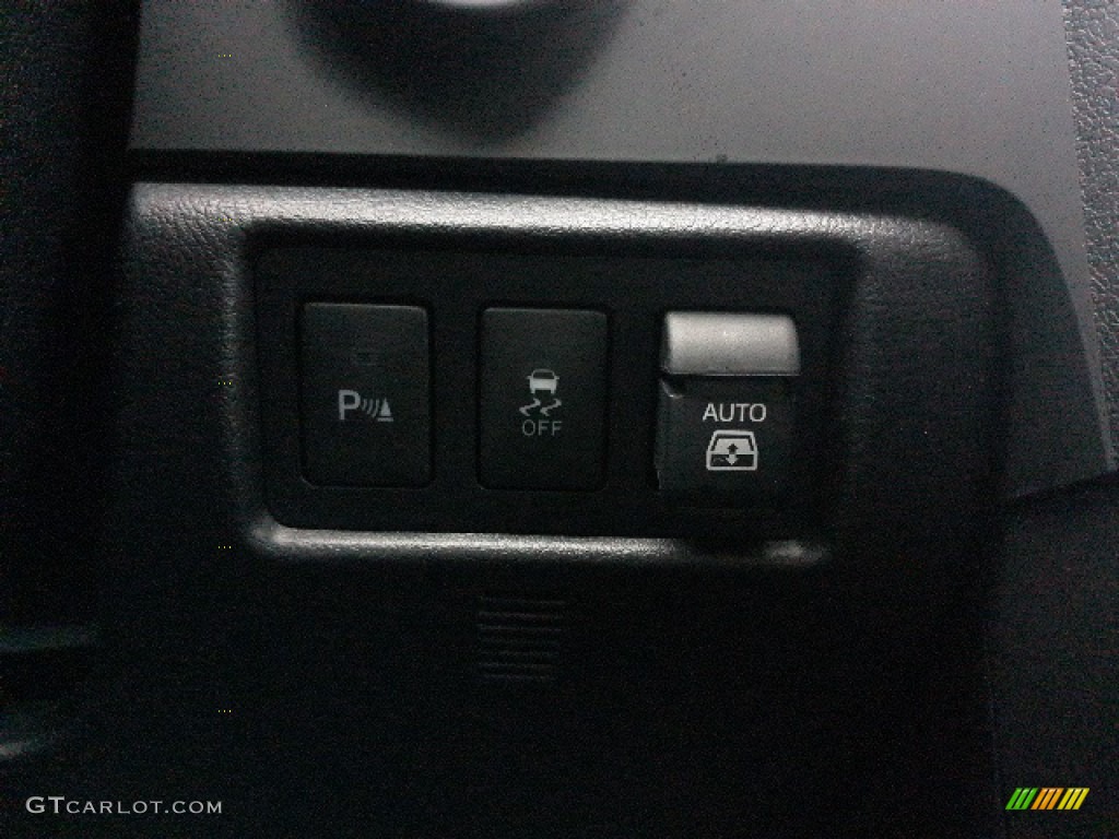 2020 Sequoia TRD Pro 4x4 - Super White / Black photo #10
