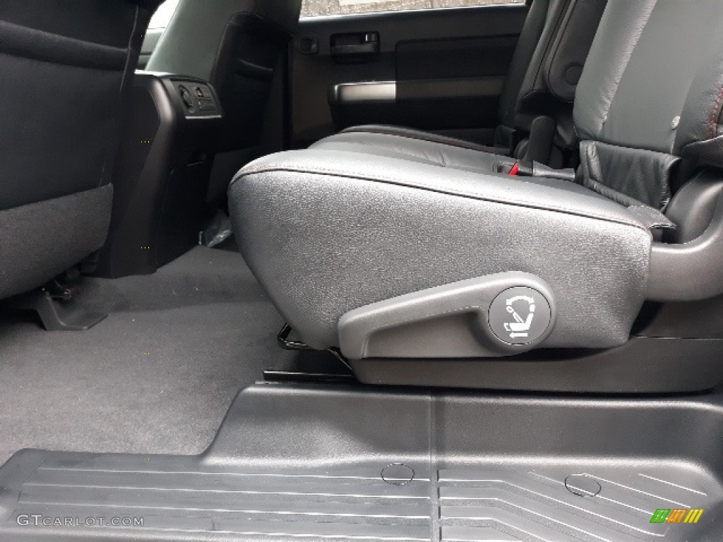 2020 Sequoia TRD Pro 4x4 - Super White / Black photo #32