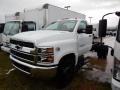 Summit White - Silverado 6500HD Regular Cab Chassis Photo No. 1