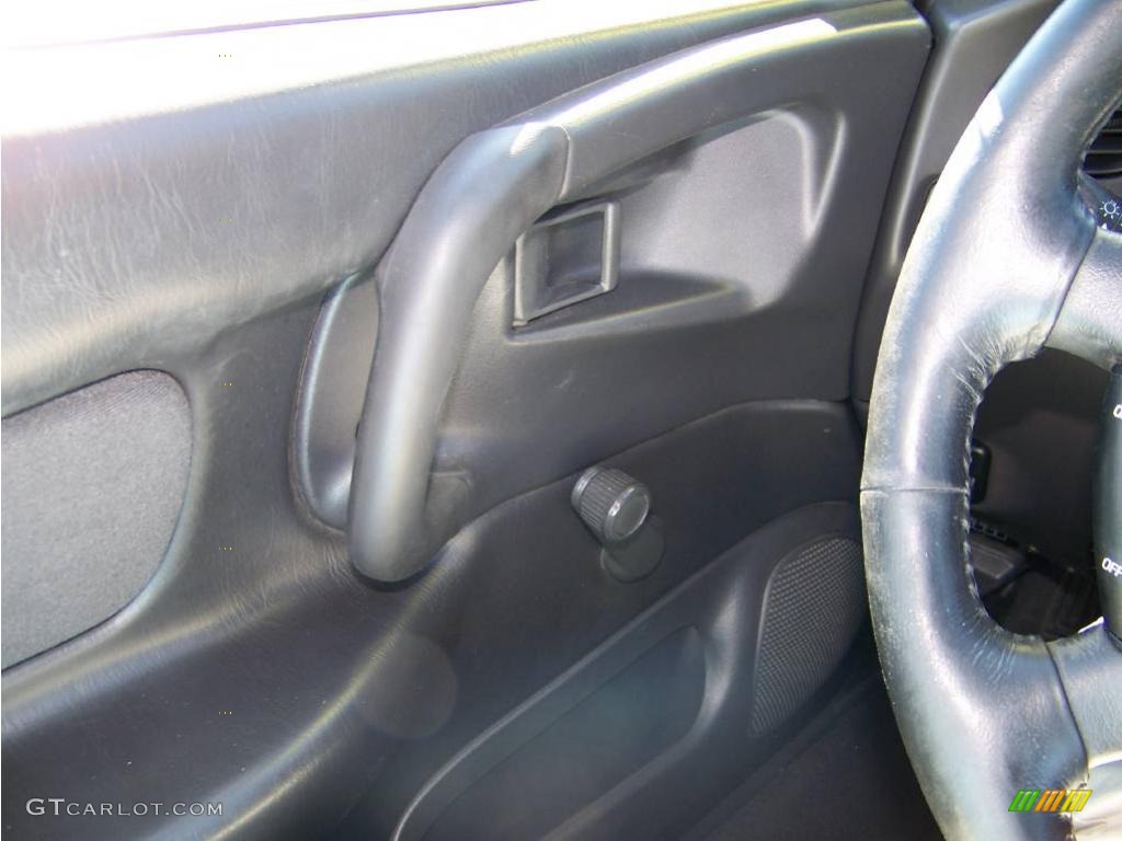 2001 Escort ZX2 Coupe - Black / Dark Charcoal photo #9