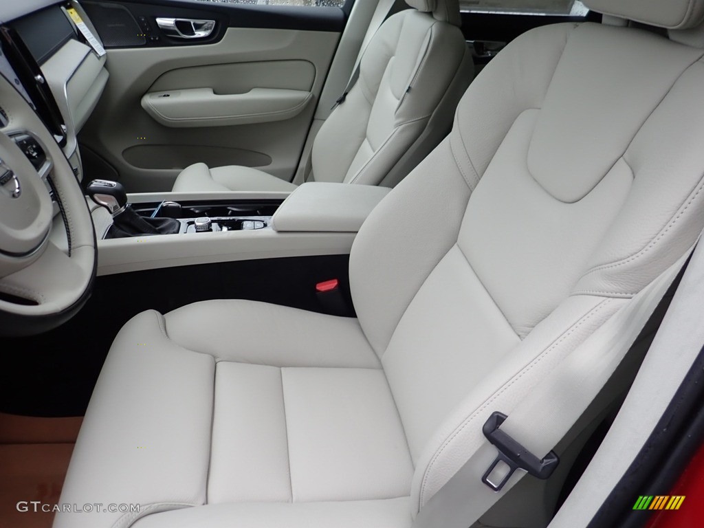 Blonde Interior 2020 Volvo XC60 T5 AWD Inscription Photo #136963335