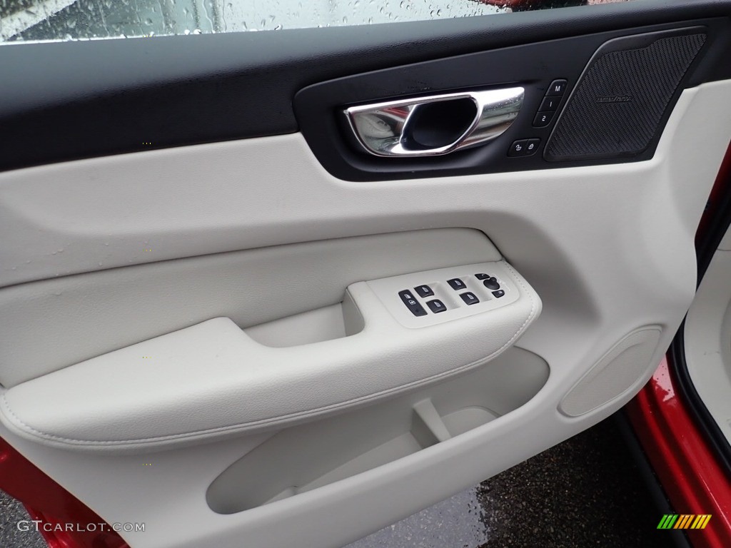 2020 Volvo XC60 T5 AWD Inscription Blonde Door Panel Photo #136963413