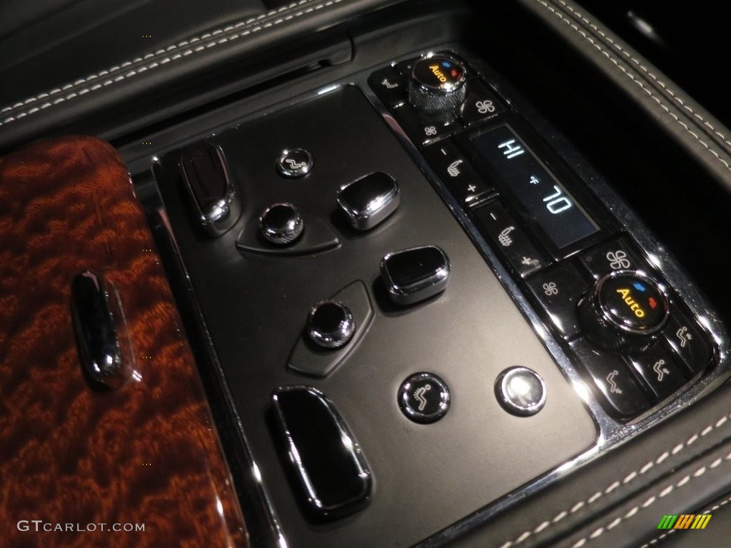 2012 Bentley Mulsanne Standard Mulsanne Model Controls Photo #136964160