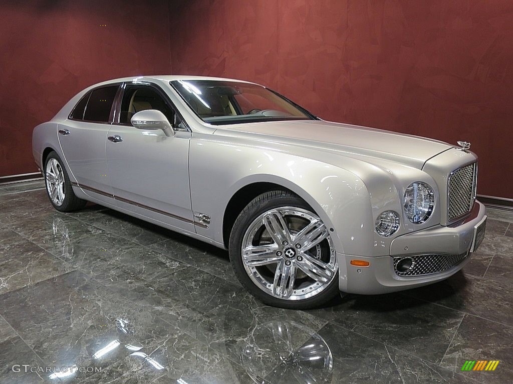 Silver Storm 2014 Bentley Mulsanne Standard Mulsanne Model Exterior Photo #136964709